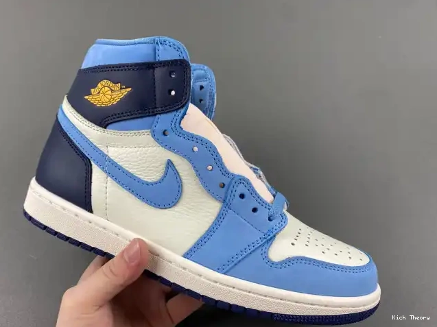 Kick Theory First Air in Flight Jordan FD2596-400 WMNS 1 OG High 0513